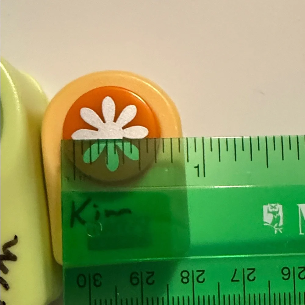 Marvy Flower Punch Set